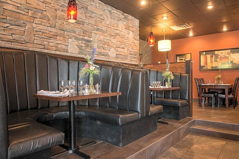 Hilltop Inn - Salmon Arm Bagian luar foto