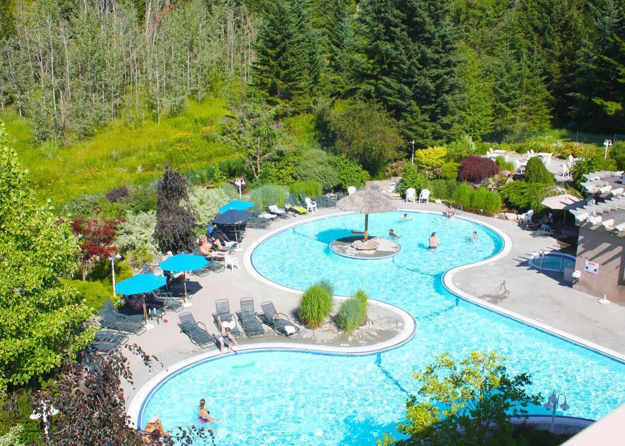 Hilltop Inn - Salmon Arm Bagian luar foto