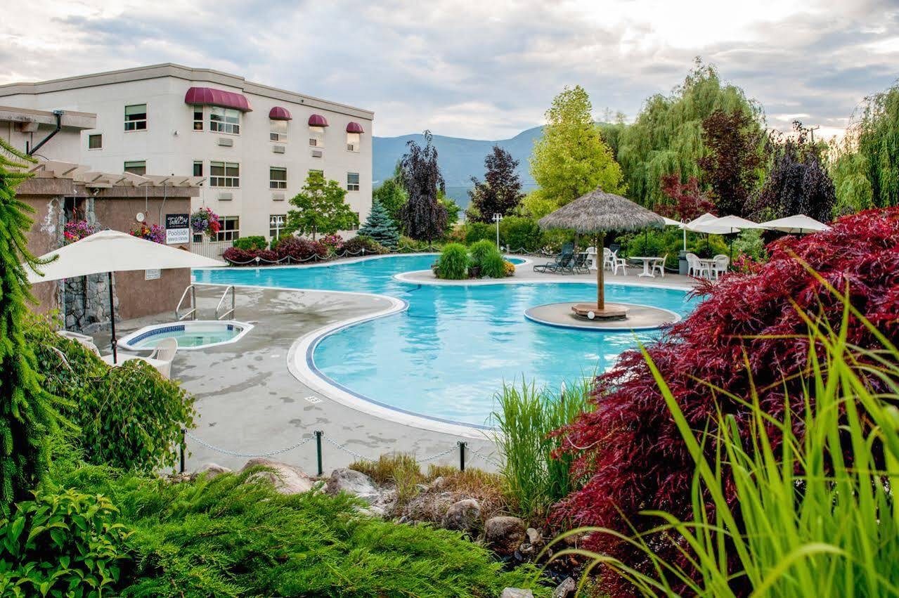 Hilltop Inn - Salmon Arm Bagian luar foto